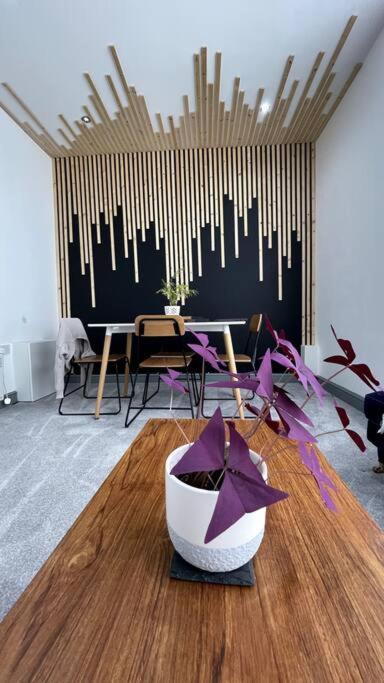 Luxury 2 Bed Duplex Apartment By Yo Room! - Leicester City- Free Parking Eksteriør bilde